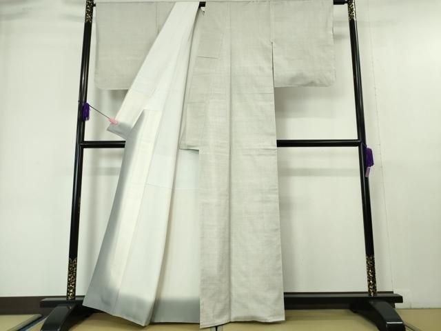 平和屋本店■極上　本場大島紬　白大島　アンサンブル　羽織セット　120亀甲　総詰め　逸品　未使用　DZAA6397kh5 平和屋本店□極上 本場大島紬 白大島 アンサンブル 羽織セット 120亀甲