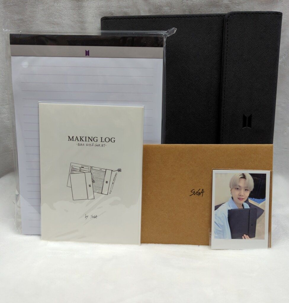 BTS SUGA アーティストメイド フォトカード付き ブラックバインダー BTS ARTIST MADE COLLECTION SUGA BLACK NOTE&COVER SET - メルカリ