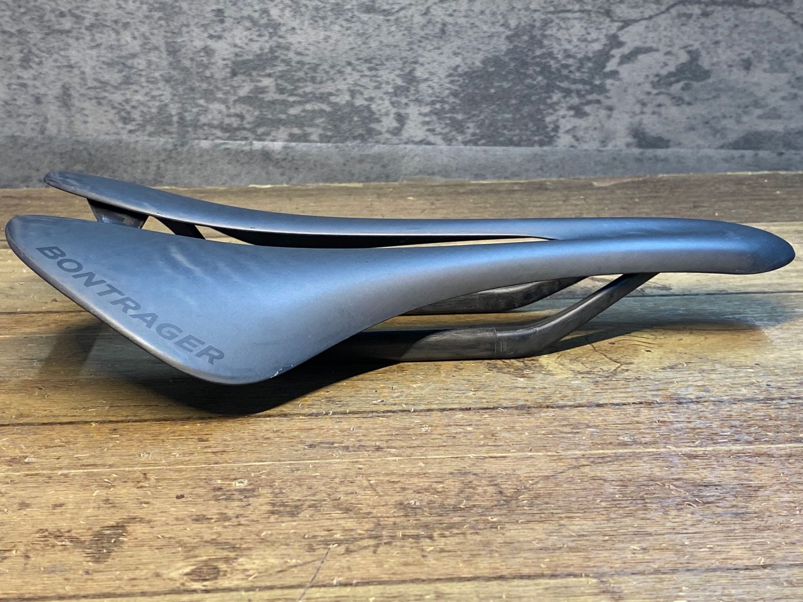 JA019 ボントレガー BONTRAGER トリプルエックス XXX CARBON サドル