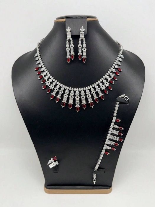 ジュエリー レディース セット ドバイ中東スタイル ラグジュアリー ウェディング ブライダル ゴールドネックレス ブレスレット ピアス リングセット ジルコニアストーンとタッセル 4点セット