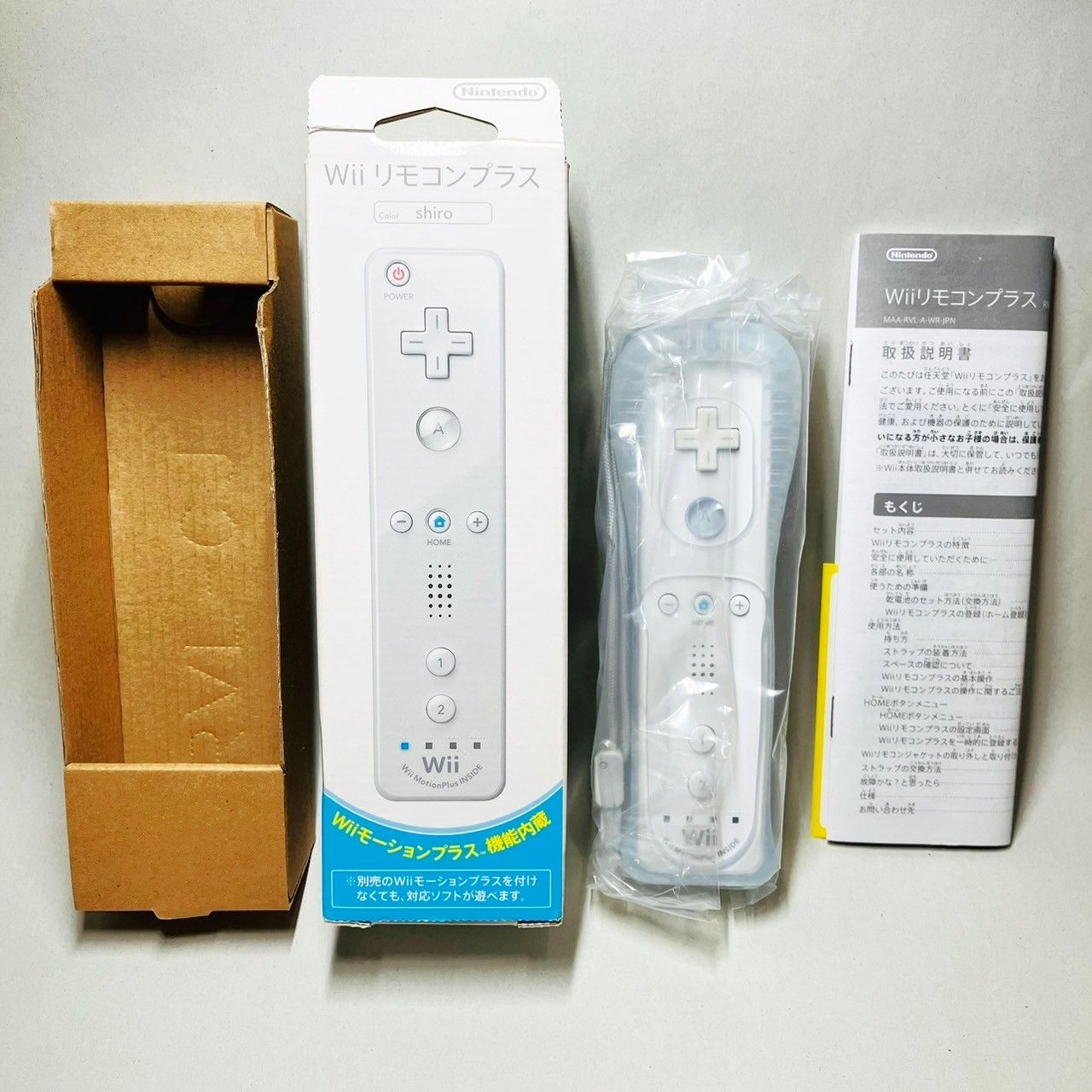 HOTお得新品未使用 任天堂 Wii本体 シロ リモコンプラス付き RVL-S-WAAG Nintendo Switch