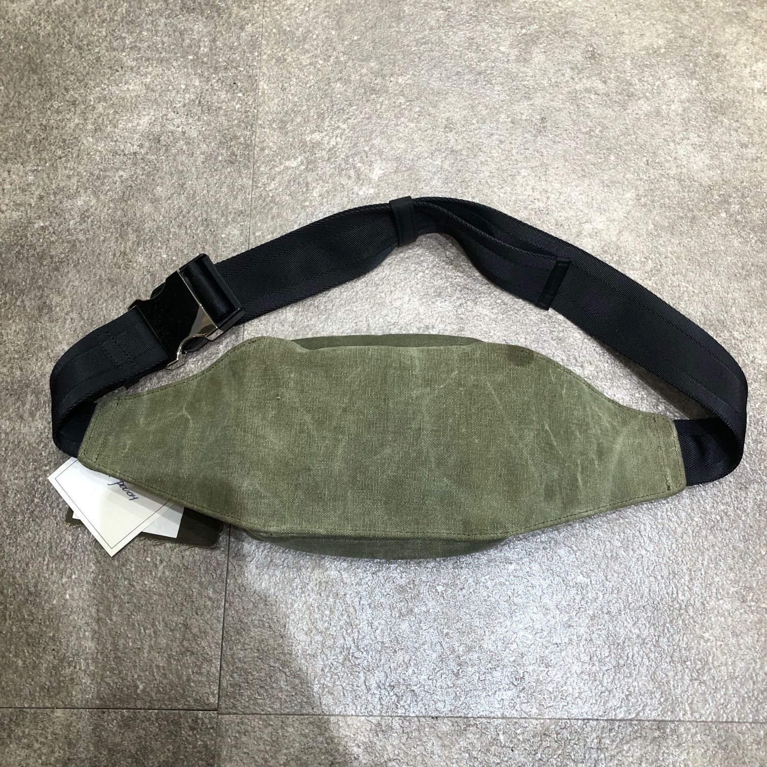 参考上代88000円 READYMADE BODY POUCH ボディポーチ 鞄 レディメイド