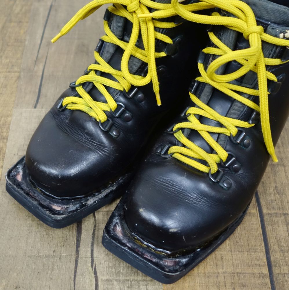 25,0cm レディース Hart Innocence Diva スキーブーツ 24