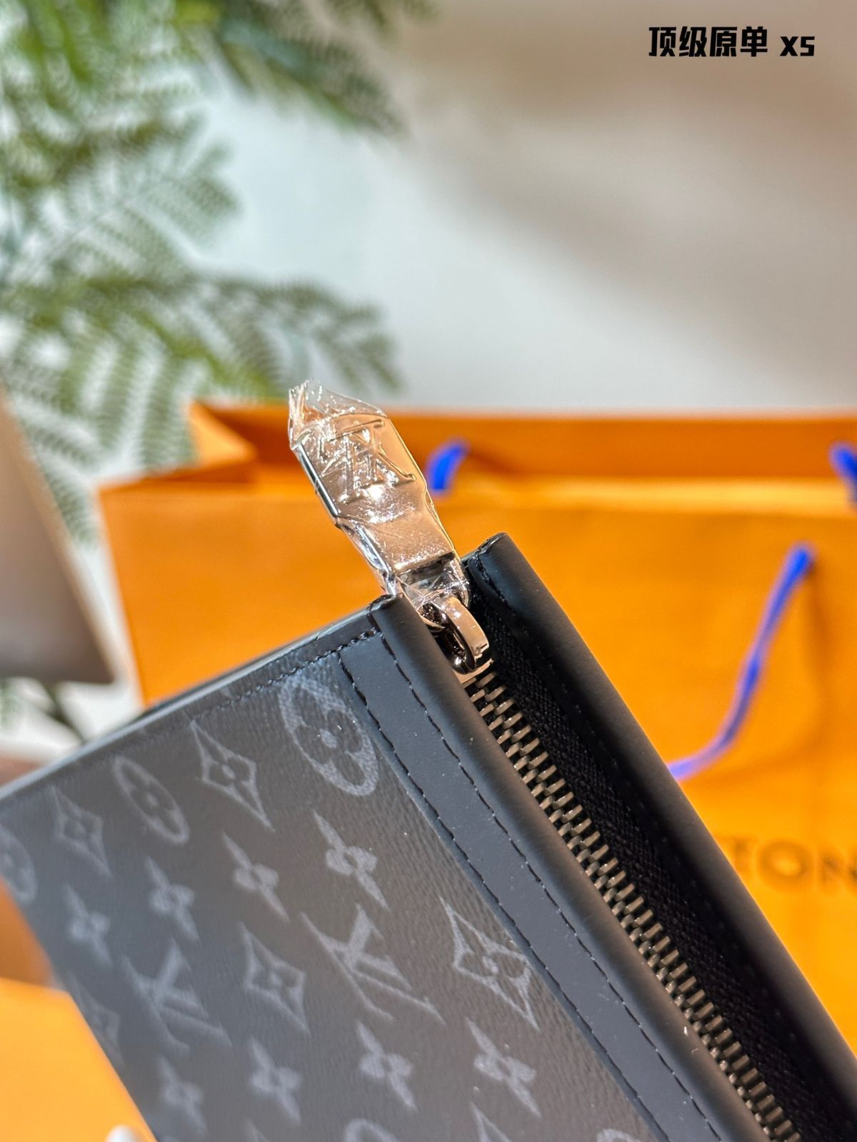 限定アイテム!!【LOUIS VUITTON】トイレタリーバッグ 今日特価】LV Toiletry Pouch Monogram Wash Bag - ルイヴィトン