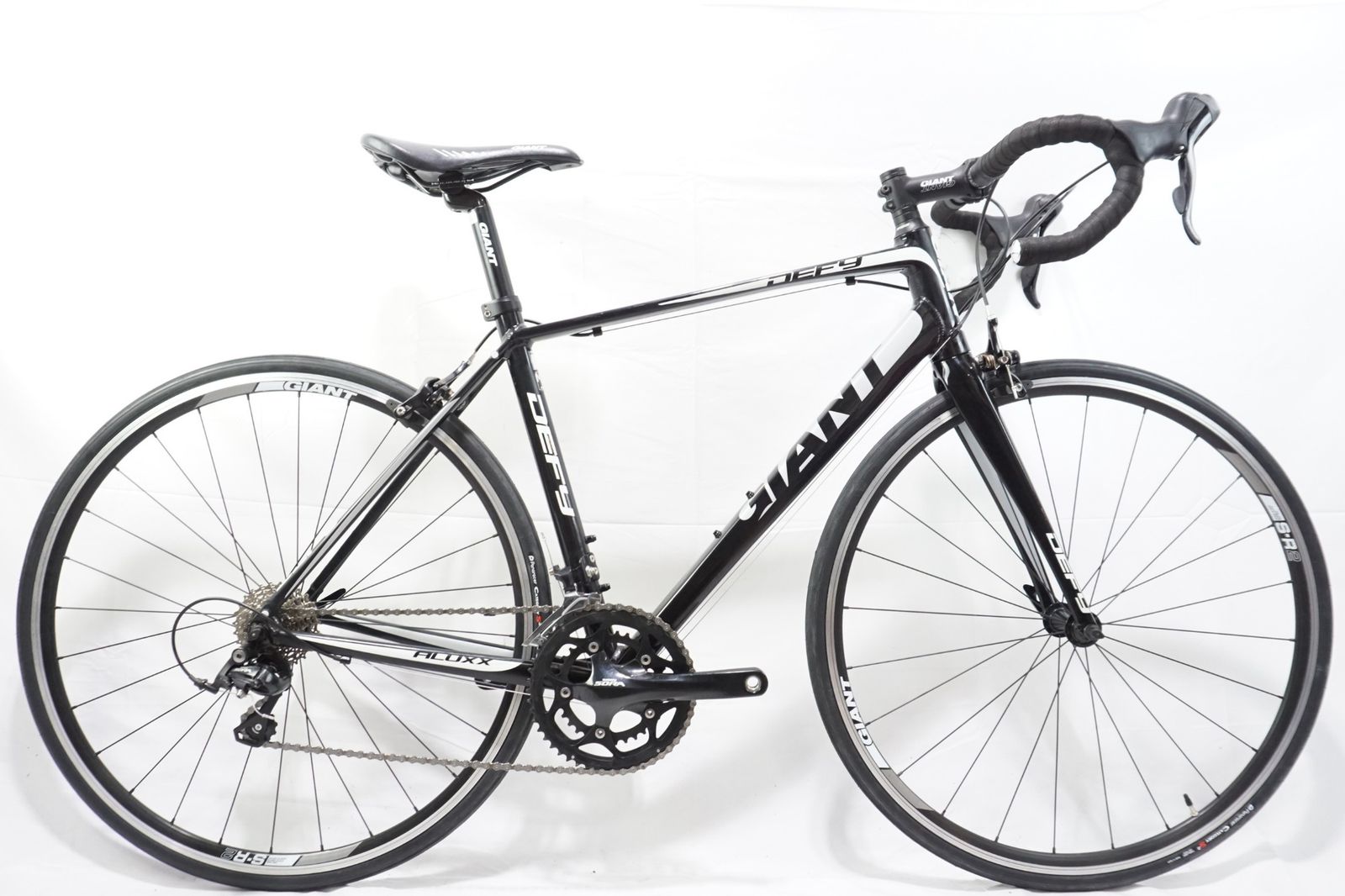 GIANT ジャイアント DEFY3 2013年モデル ロードバイク | バイチャリ中目黒店