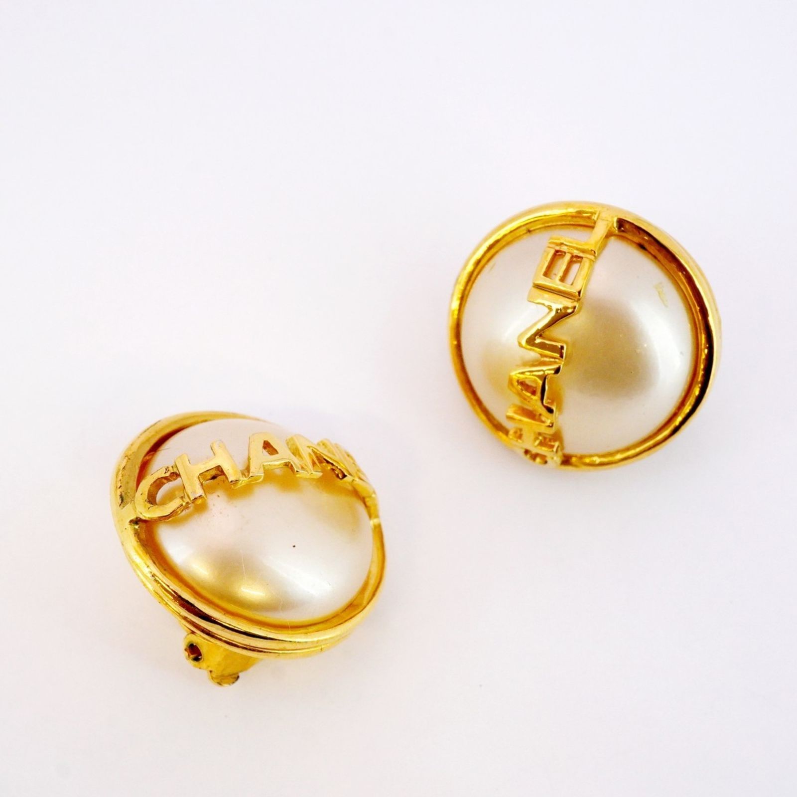 シャネル Chanel シャネル イヤリング シャネル サークル GPメッキ フェイクパール ゴールドレディース