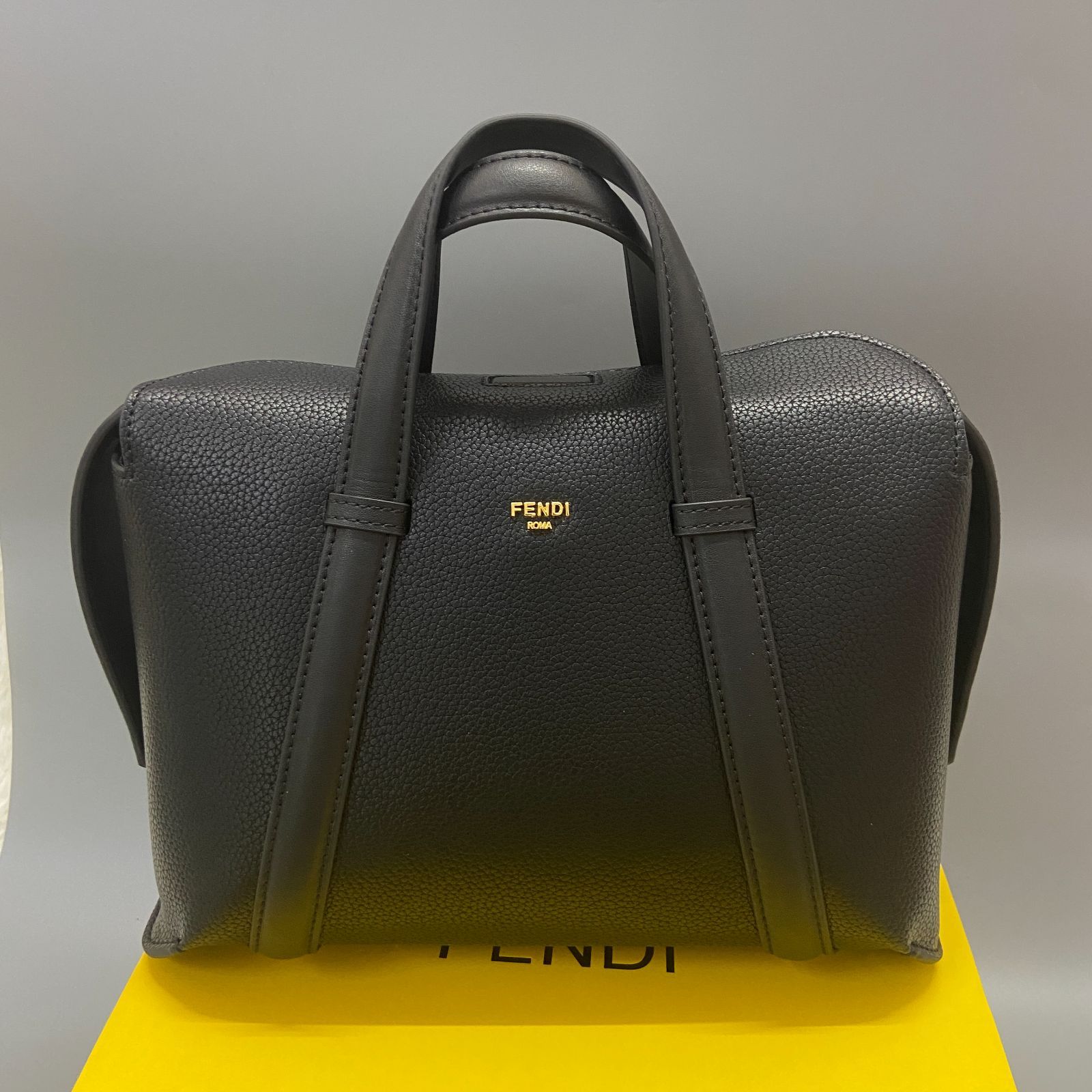 FENDI フェンディ ショルダーバッグ ハンドバッグ 2way