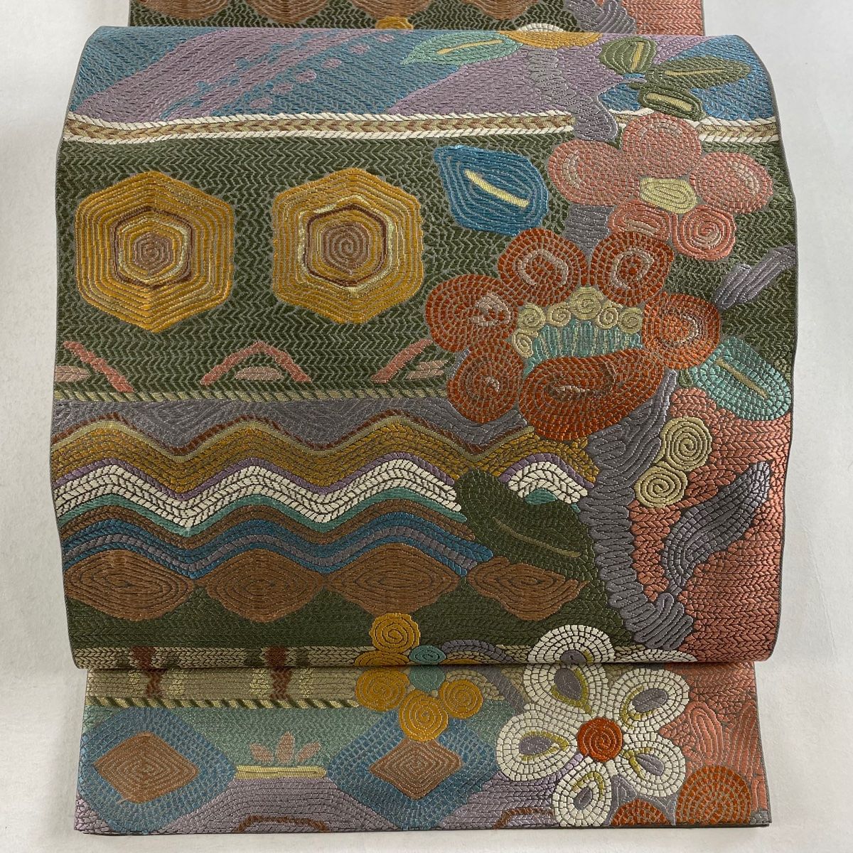 袋帯 美品 秀品 草花 幾何学 箔 灰緑 六通 正絹 【中古】 - メルカリ