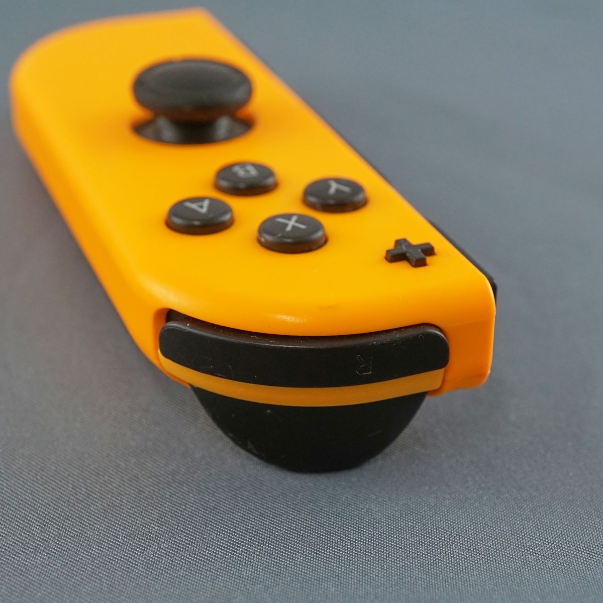 ケ*イ様 【美品】Nintendo Switch 本体一式 (オレンジジョイコン 任天堂 Nintendo Switch Joy-Con 右のみ USED美品 R ジョイコン