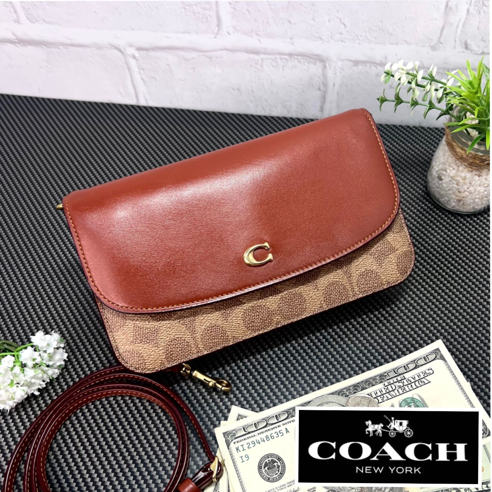 COACH ヘイデン クロスボディ - バッグ