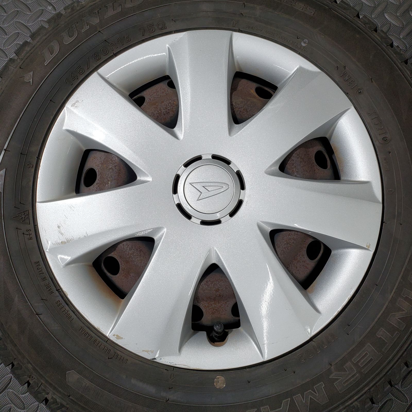 21年製 145 80R13 ダンロップ ウインターマックスWM02 ダイハツ ミラ ムーヴ タント スタッドレスタイヤ 1078R