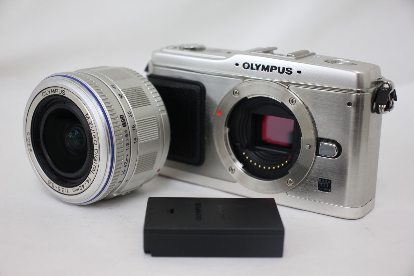 返品保証 オリンパス Olympus PEN Since 1959 E-P1 M.Zuiko 14-42mm F3.5-5.6 バッテリー付き ミラーレス一眼 e1646