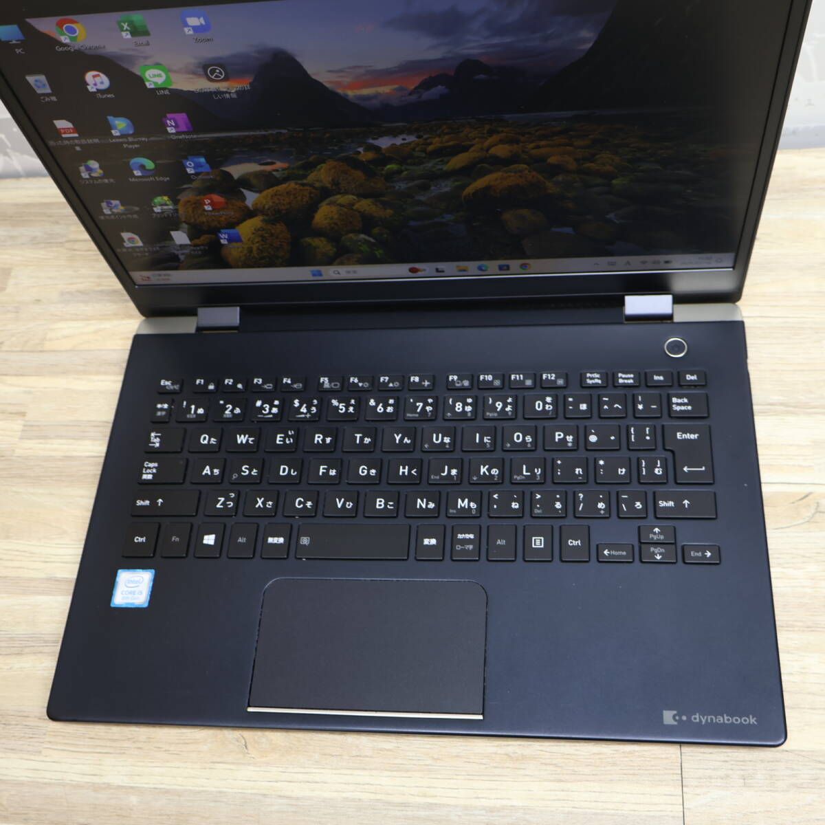1年保証】イチオシ小型高性能ノートパソコン (第八世代Core i5 / メモリ8GB / SSD240GB)【コスパ抜群】 –  安心の中古パソコンならPC next
