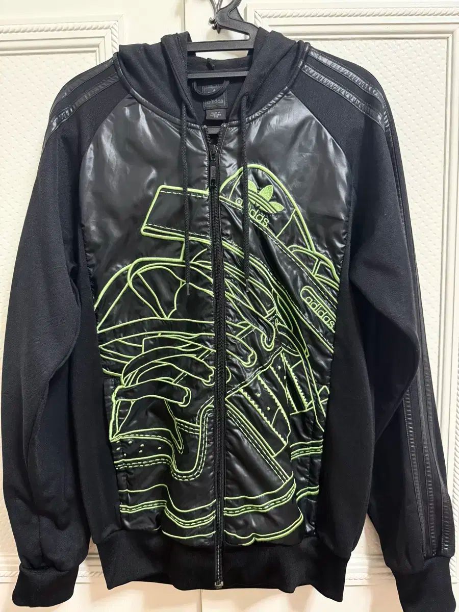 adidas アディダス ジップアップパーカー フード付き ジャージ 95