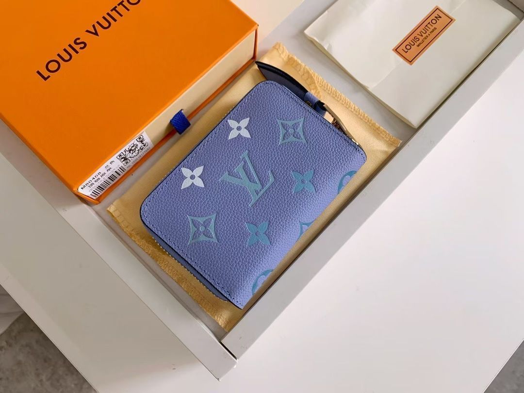 ルイヴィトン オンザゴーPM ショルダーストラップ レザーコインケース ルイヴィトン オンザゴーPM ショルダーストラップ レザーコイン