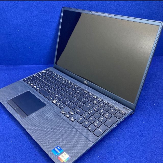展示 美品 保証◇富士通 ノートパソコン LIFEBOOK TH77/E3 FMVT77E3LG 