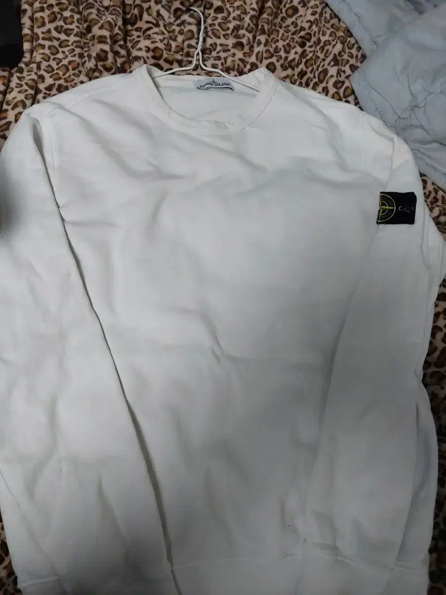 STONE ISLAND ストーンアイランド パーカー