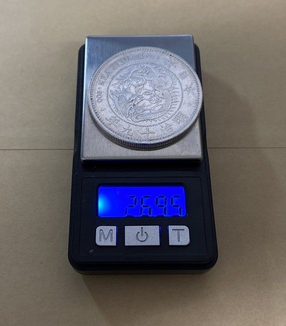 円銀 明治19年銘 一圓銀貨 ① (大型) - メルカリ