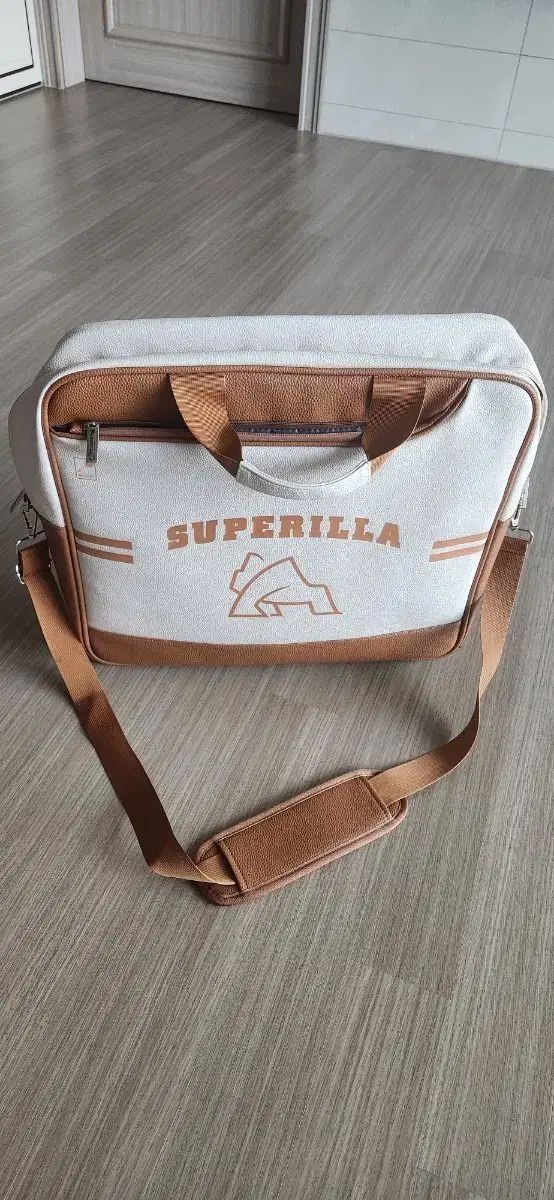 SUPERILLA スーパーリラ バドミントン バッグ トートバッグ ショルダーバッグ マルチバッグ