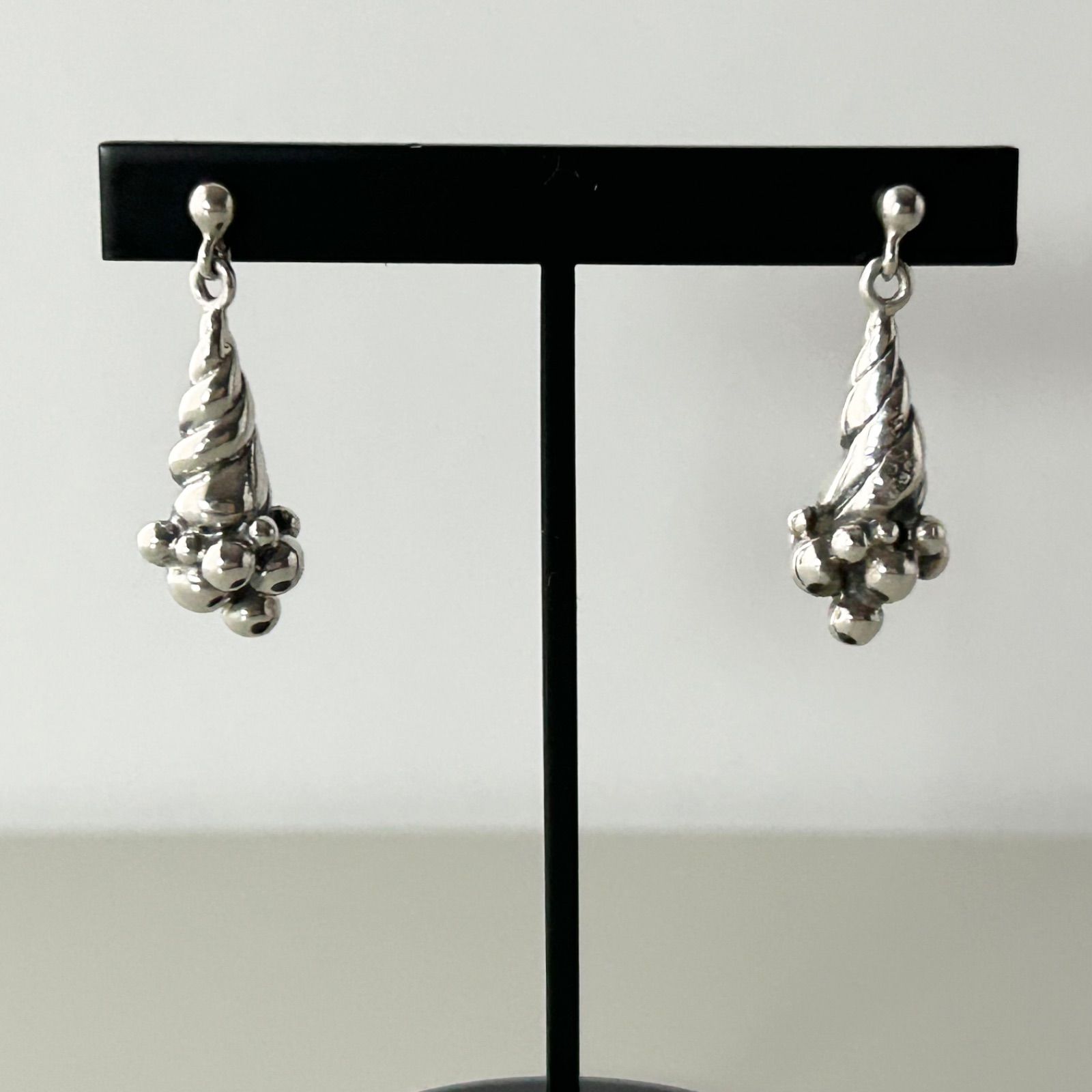 ジョージジェンセン 激レア ピアス 363 ヴィンテージ AG925 - メルカリ 