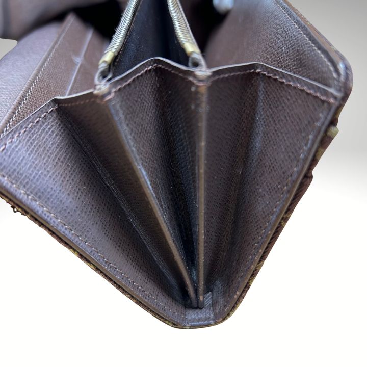 サラ モノグラム