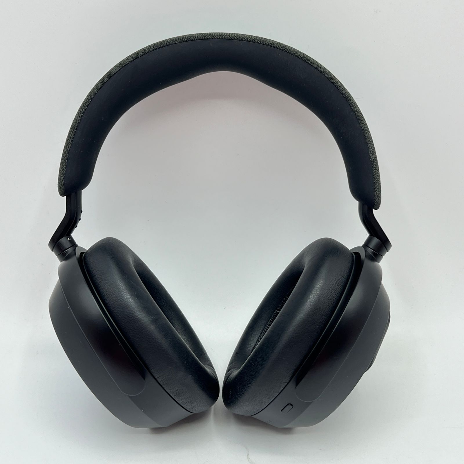 ゼンハイザー MOMENTUM 4 Wireless M4AEBT ブラック ワイヤレスノイズキャンセリングヘッドホン 本体