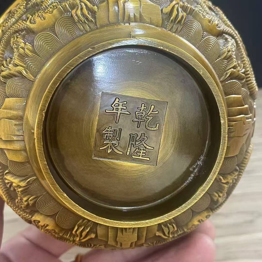 旧家収蔵 中国古玩 大清乾隆年制 双龍戯珠 ギフト 置物 - メルカリ