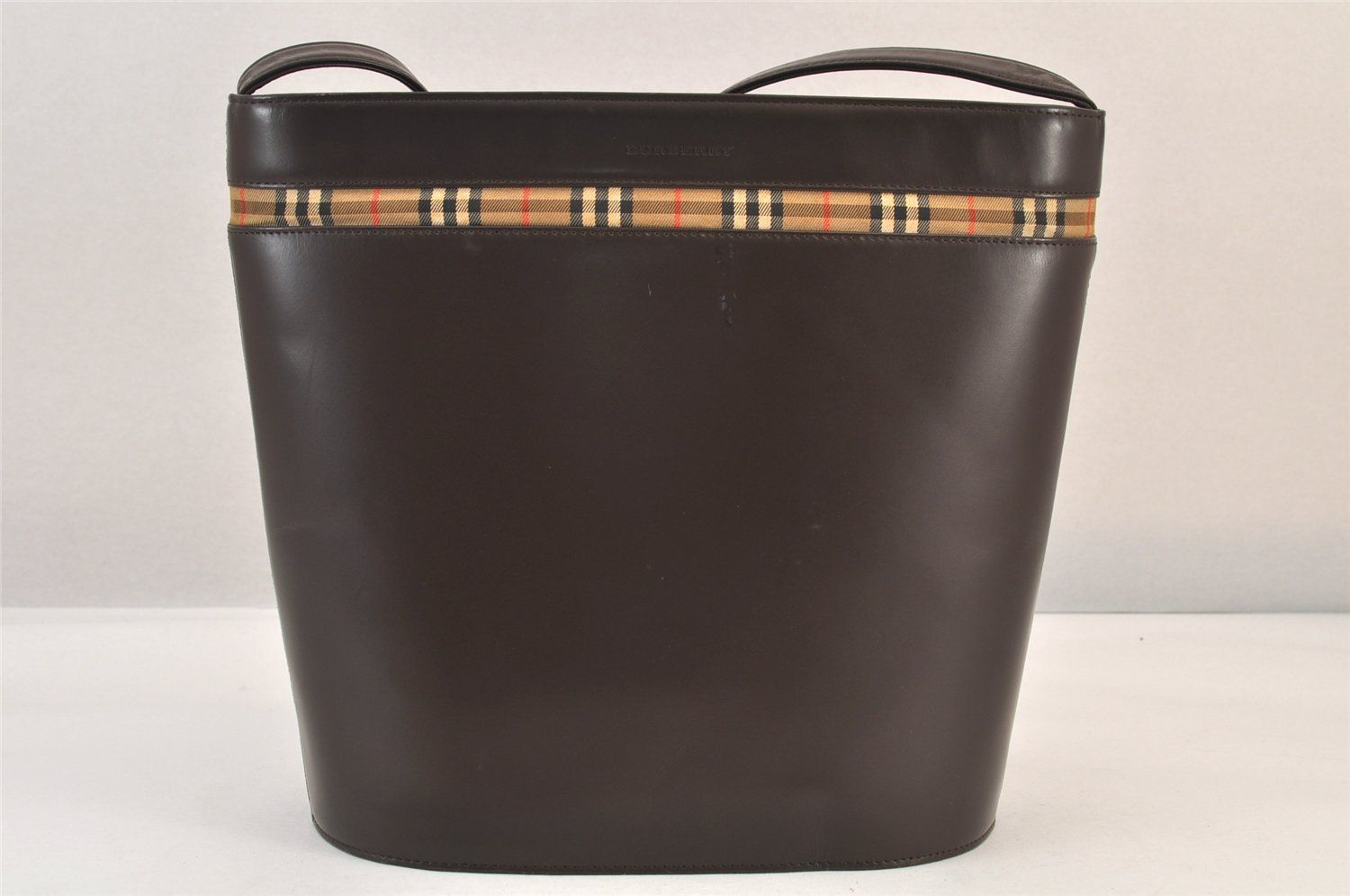 BURBERRY - 極美品 Burberrys バーバリー ショルダーバッグ