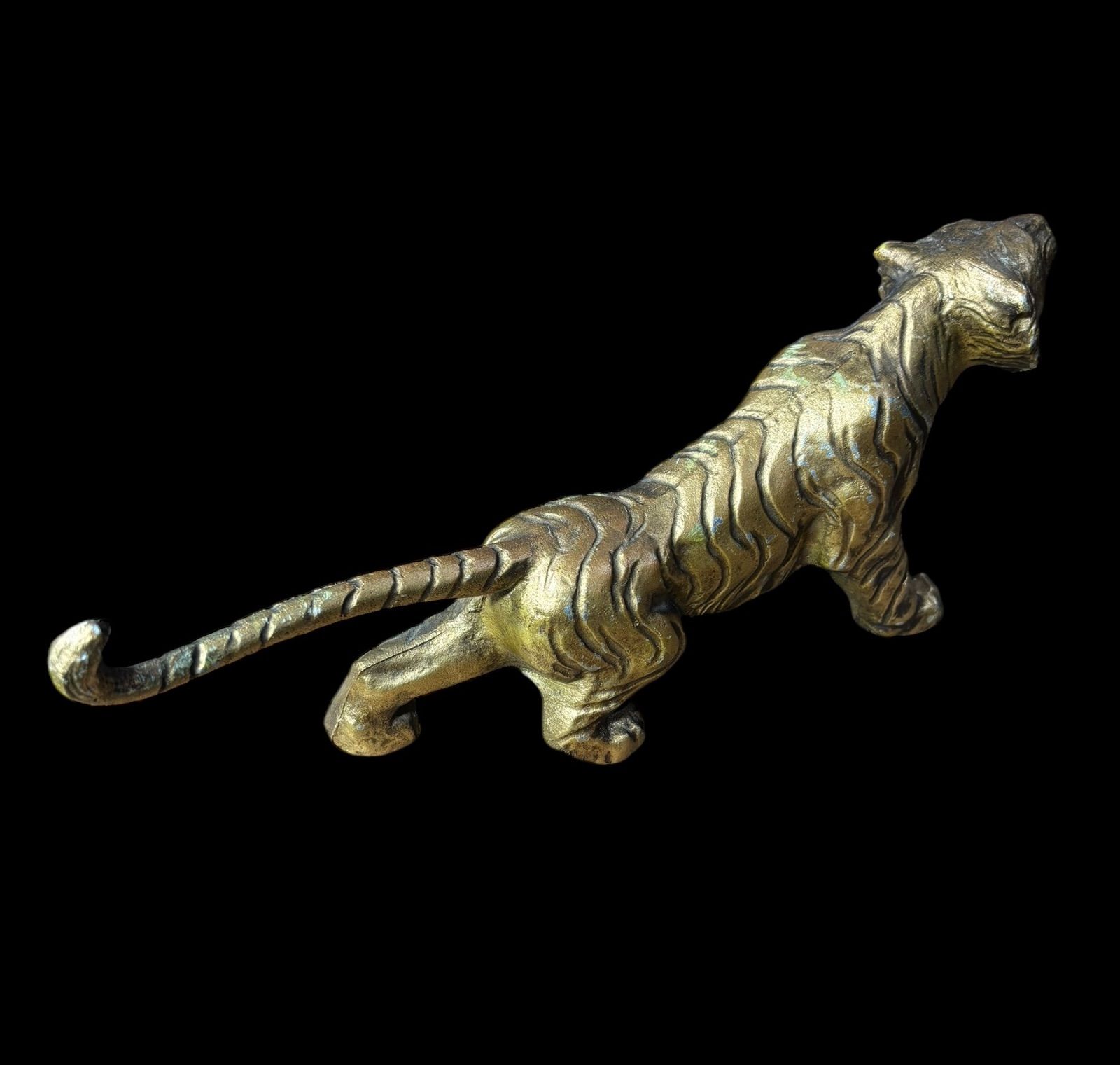 虎 置物 トラ 縞模様 干支 寅 タイガー 風水 陶器 工芸品