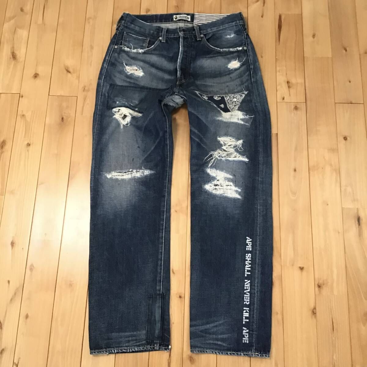 BAPE DAMAGE DENIM PANTS Mサイズ a bathing ape ABC camo ダメージ