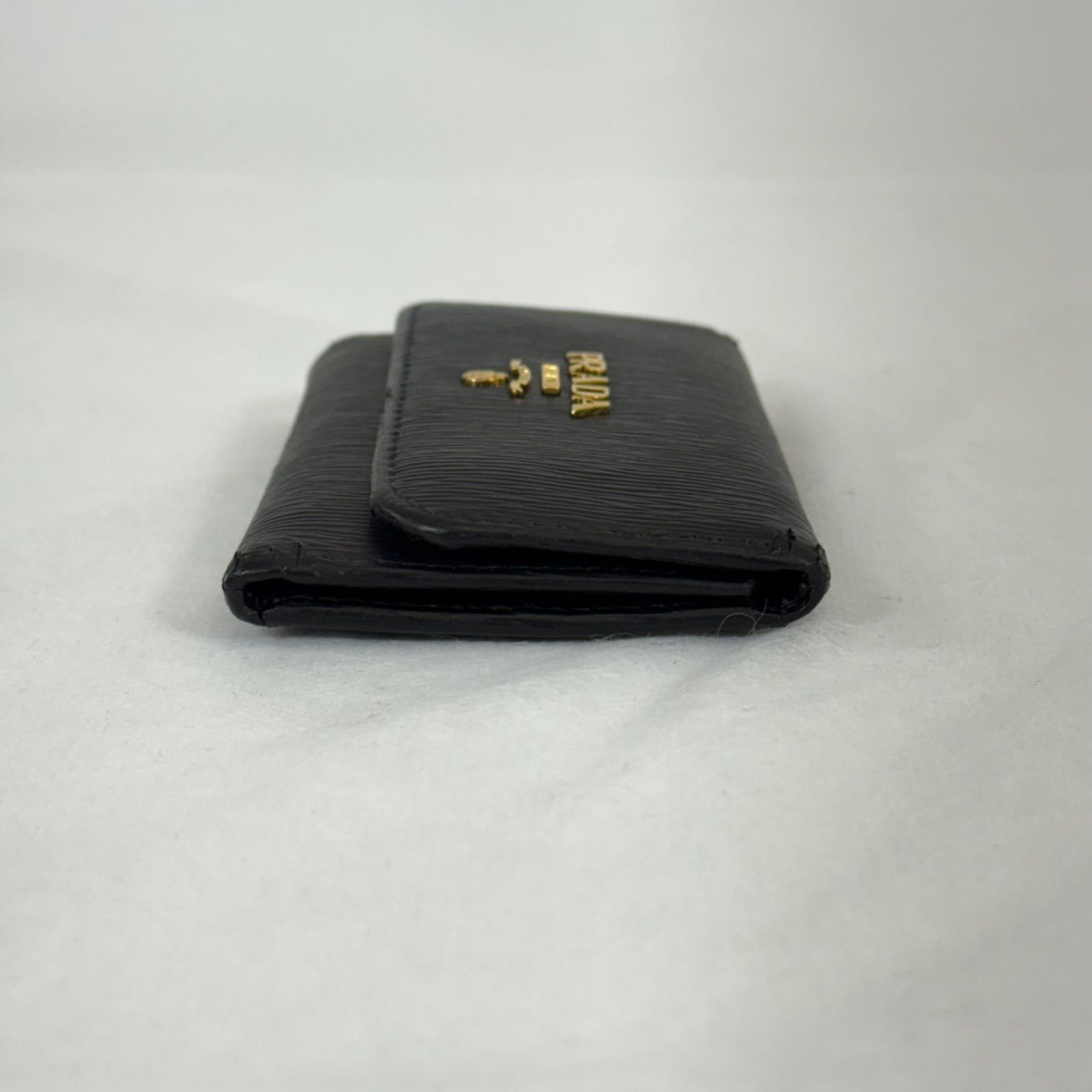 PRADA プラダ サフィアーノ 6連キーケース ブラック 黒色 1PG222 PRADA プラダ サフィアーノ 6連キーケース ブラック 黒色 1PG222