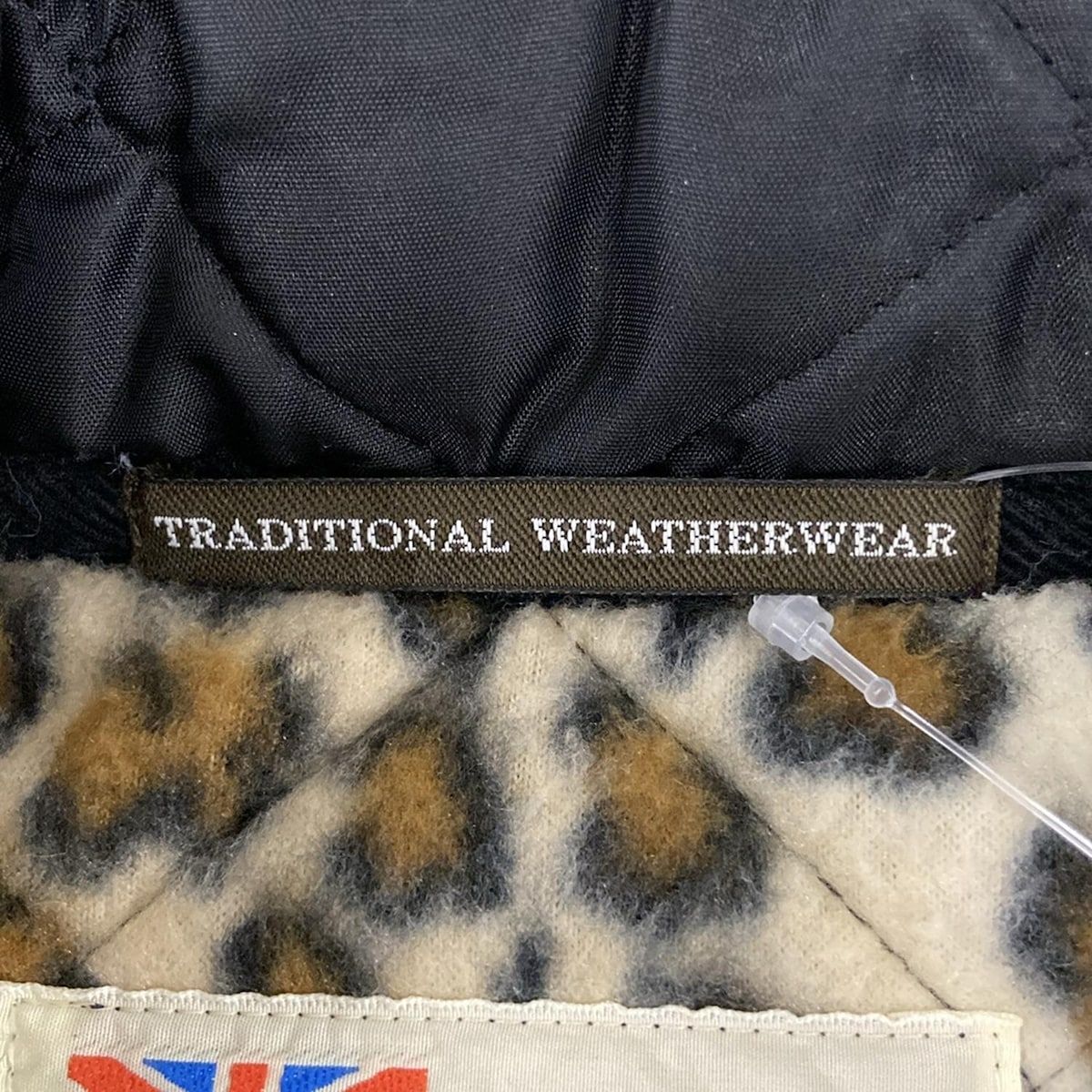 TRADITIONAL WEATHERWEAR