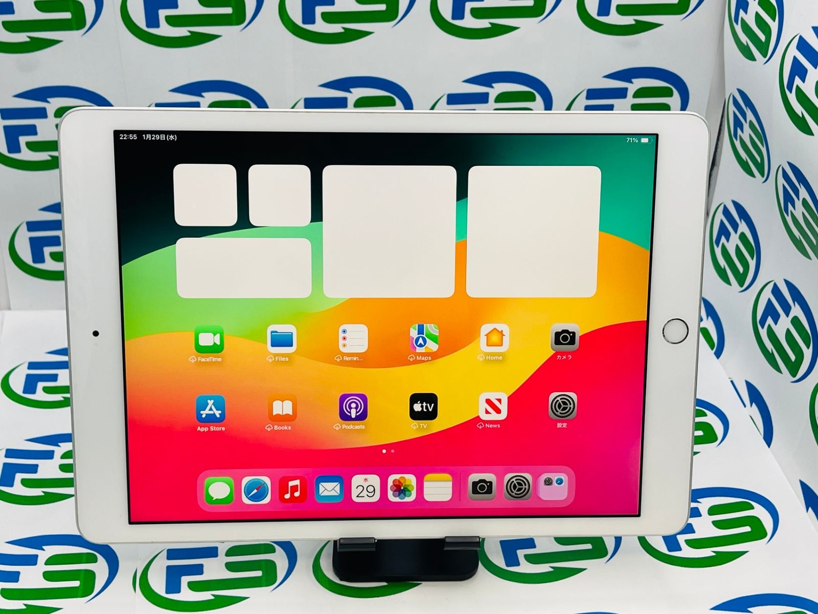 最終値下げ】‼️iPad6 32GBバッテリー96% ガラスフィルムとペン付き