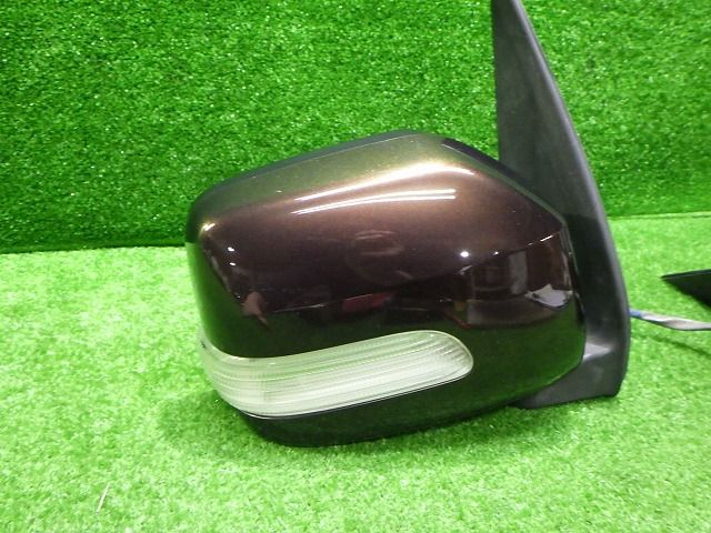 ドアミラー左右