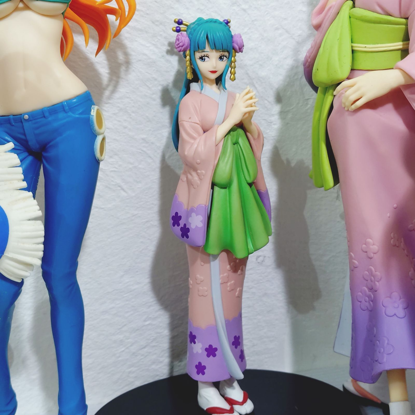 ワンピース 女性キャラ フィギュア 8体 まとめ売り｜Yahoo