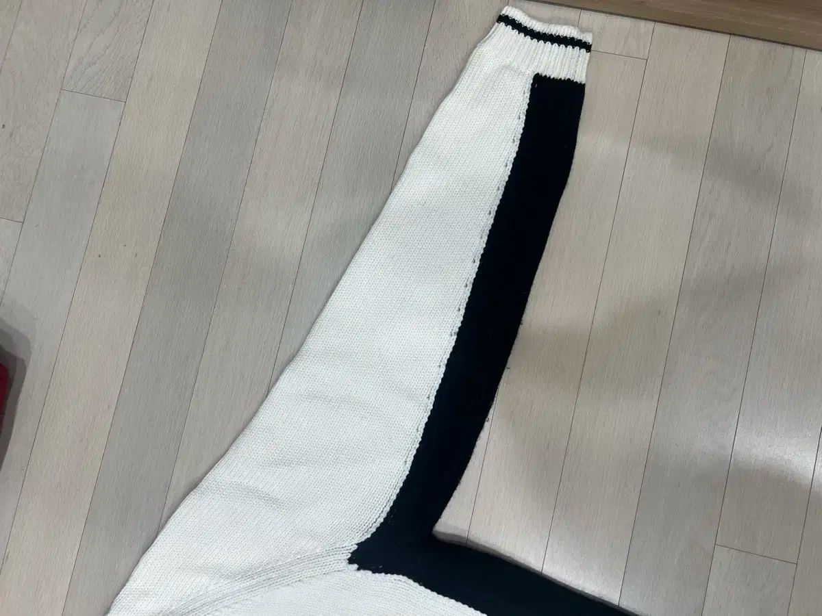 ジップアップニット