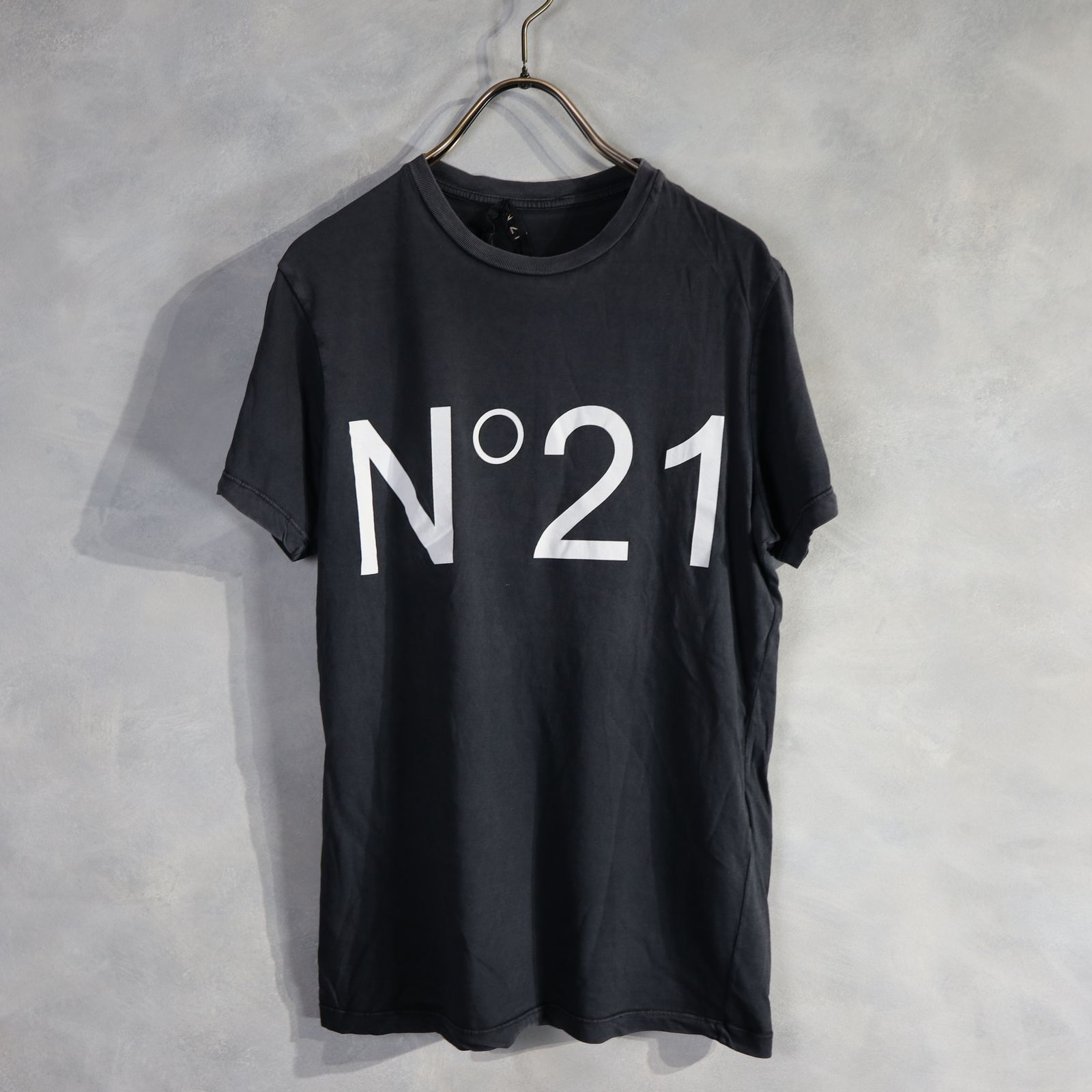 限定数特別価格 Nﾟ 21 ヌメロヴェントゥーノ Tシャツ・カットソー XS 