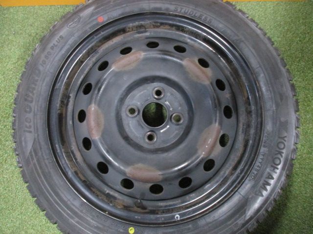 【中古】　送料込み　トヨタ純正スチール　ラクティス　175/60R16　スタッドレスタイヤSET