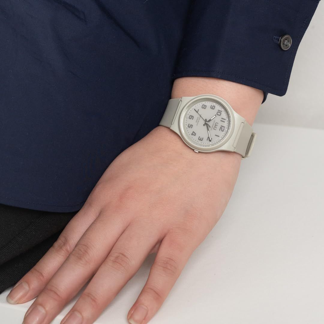 キューアンドキュー 10気圧防水