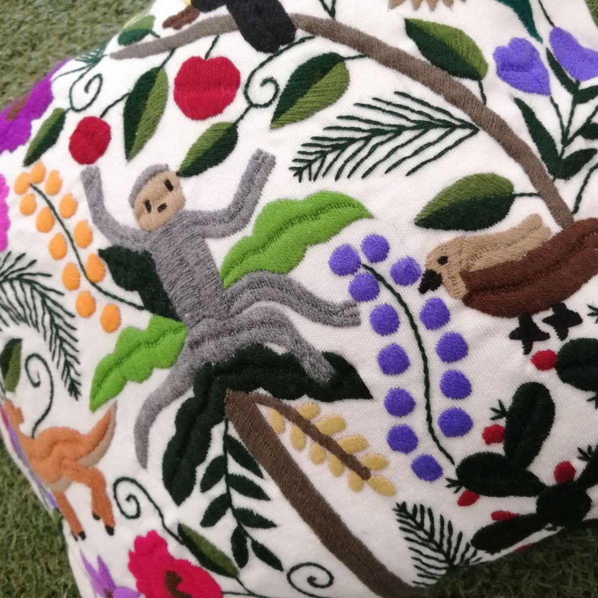 新品＊クッションカバー＊オトミ刺繍＊ブルー系＊メキシコ雑貨