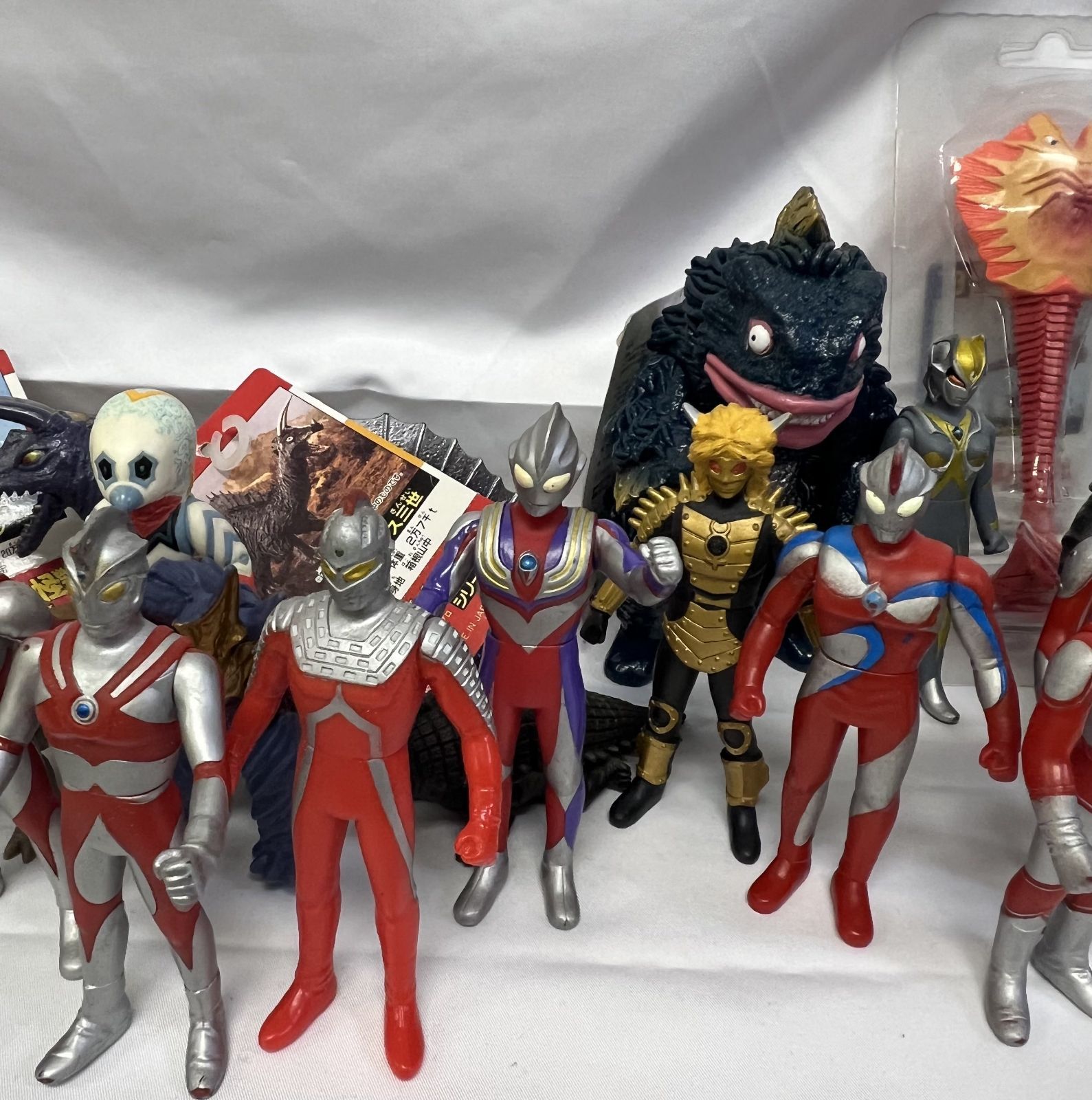 ウルトラ怪獣 ソフビ フィギュア 22個まとめ売り ウルトラマンソフビ