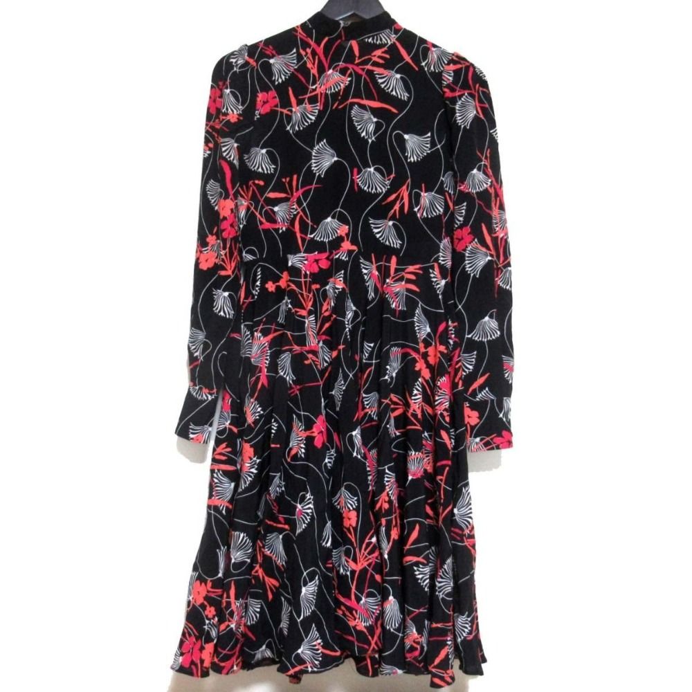 VALENTINOベビーレースカーディガンS VALENTINOベビーレースカーディガンS VALENTINOベビーレースカーディガンS