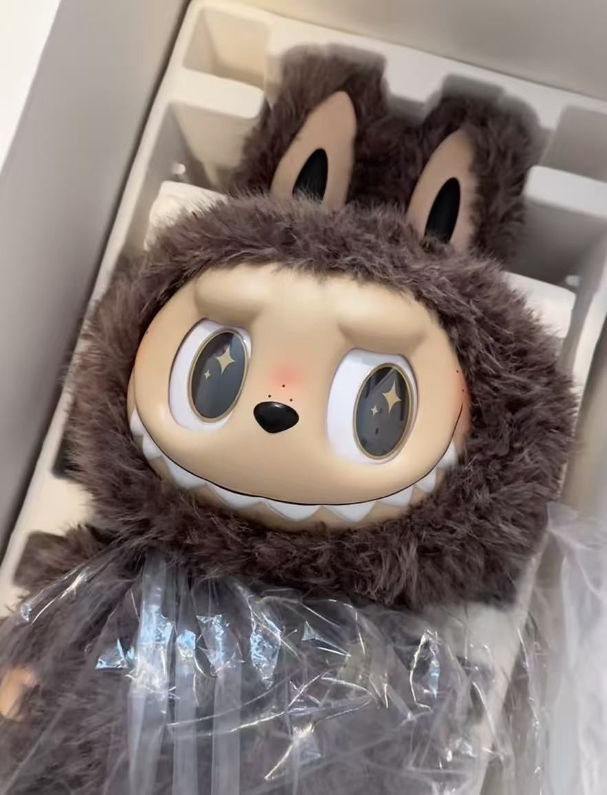 新品限定】 POPMART Labubu Zimomo ぬいぐるみ - メルカリ