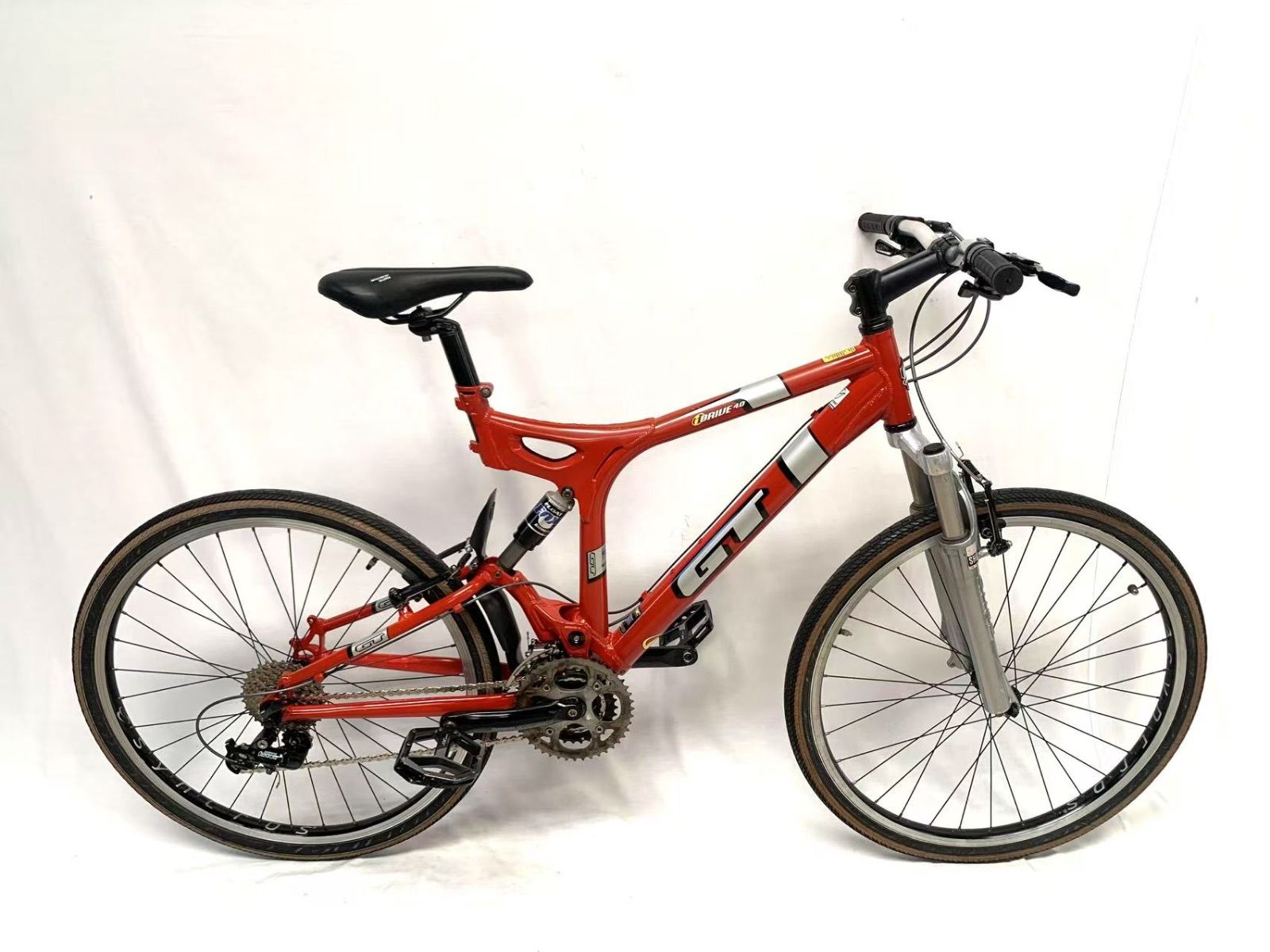 GT ジーティー MTB DRIUE 超軽量13.5キロ SHIMANO 3X9S 27速 26インチ ZJ9355