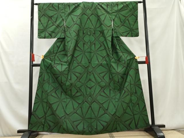 平和屋着物○本場大島紬 泥染め 9マルキ 格子花文 正絹 逸品 未