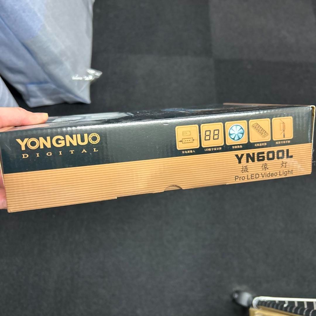 YN600-LED ストロボライト
