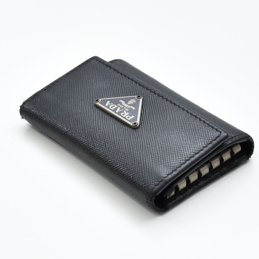 中古USED PRADA キーケース サフィアーノ 6連 ロゴ 7929227398 中古USED PRADA キーケース サフィアーノ 6連 ロゴ 7929227398