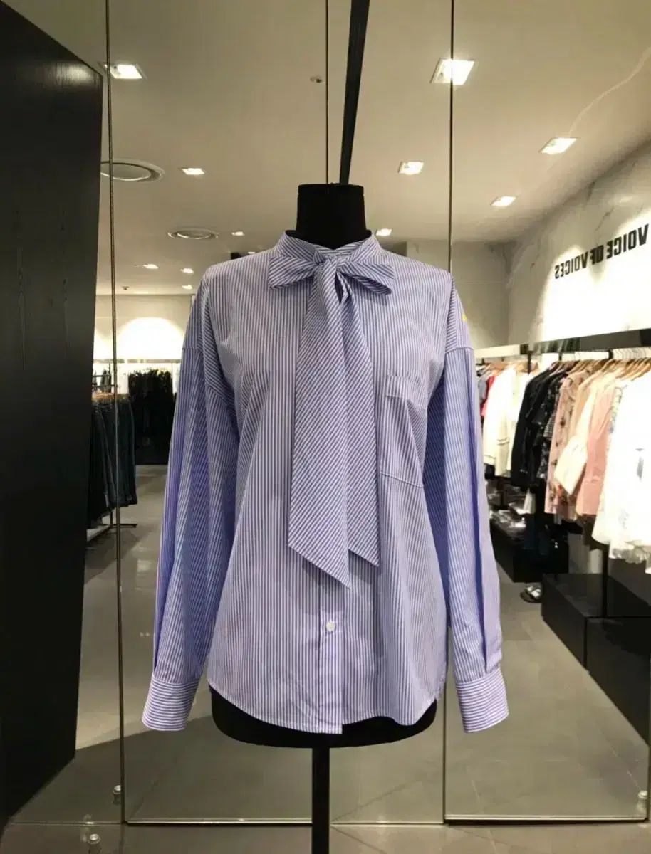 VOV ボブ VOV タイ ポイント ストライプ シャツ シャカシャカ素材 ブラウス