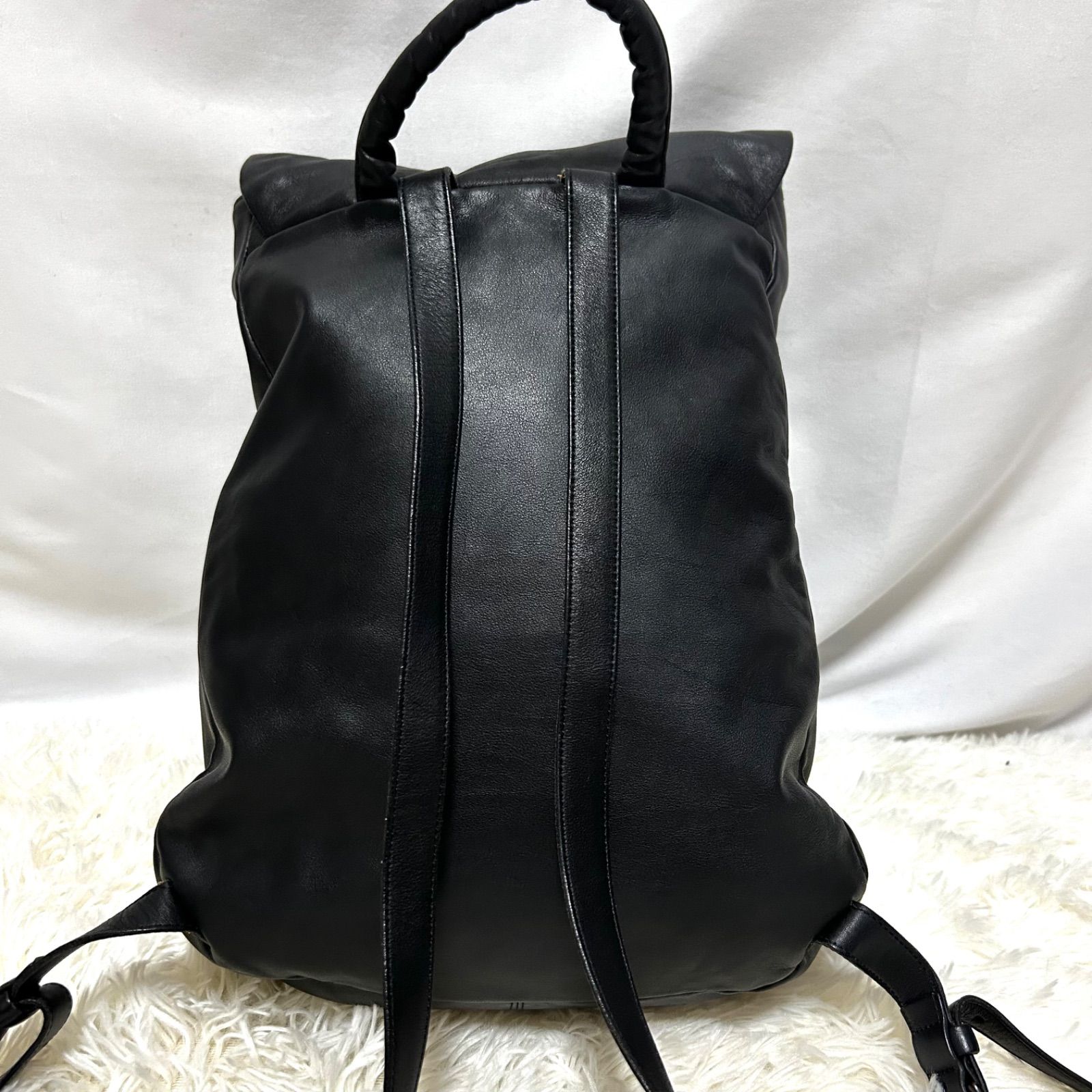 美品 GIORGIO ARMANI ジョルジオアルマーニ レザー リュック ブラック 