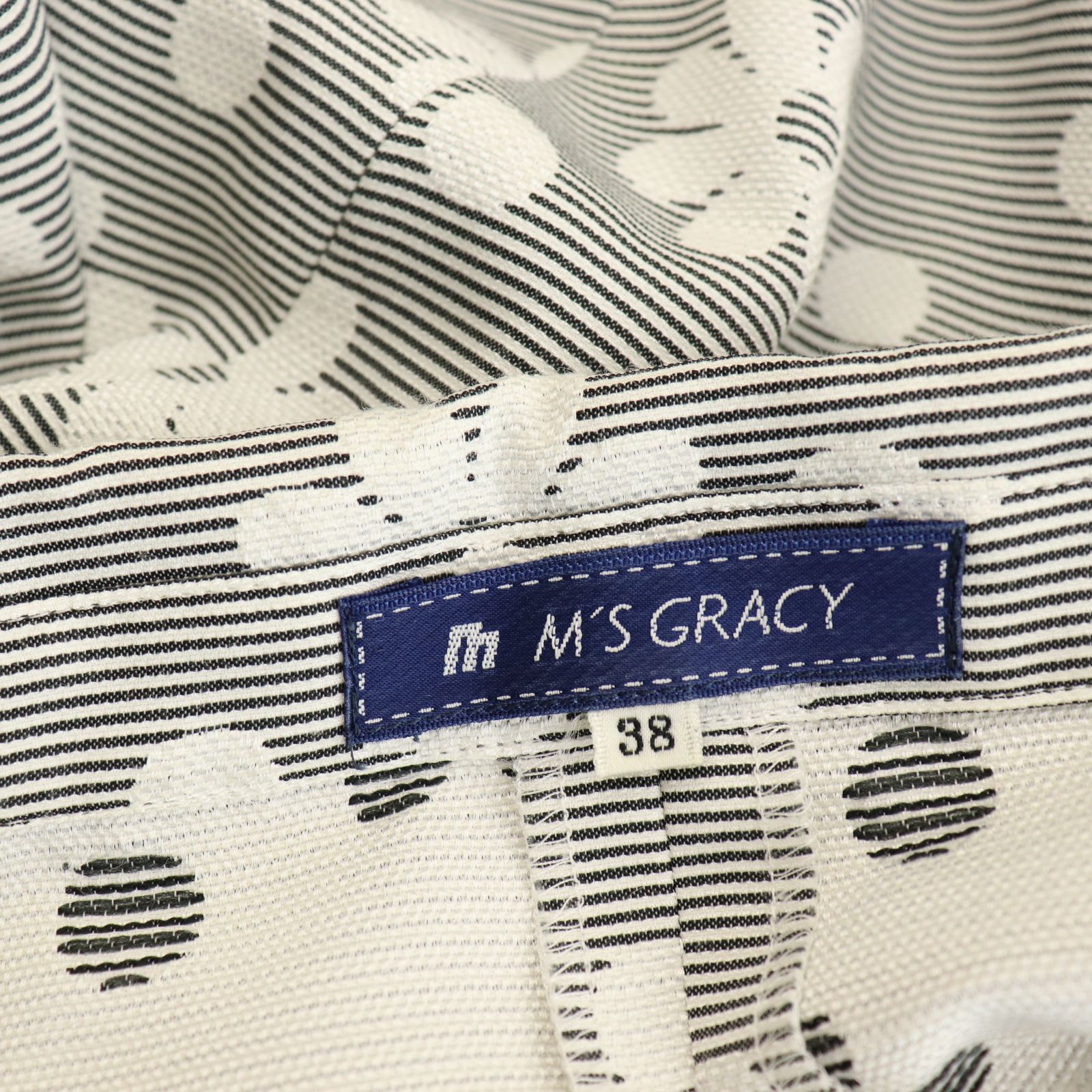 M'S GRACY エムズグレイシー ／ 38 ストライプシャツワンピース エムズグレイシー 2023カタログ掲載 お花レース ストライプ